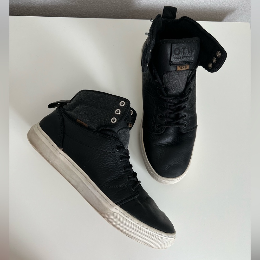 OTW Black Leather Shoes - Picture 2 of 4
